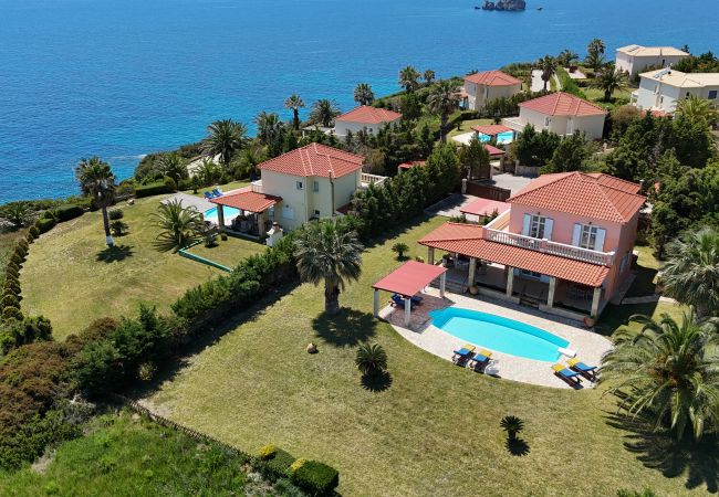 Villa in Spartia - Villa Dionysos Villa in Spartia - Villa Dionysos