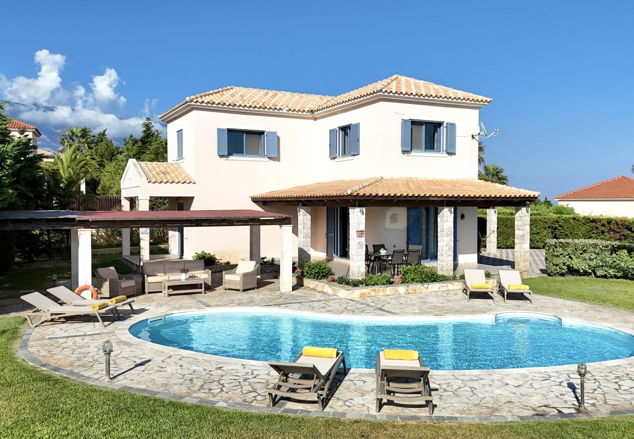 Villa in Spartia - Villa Anemos