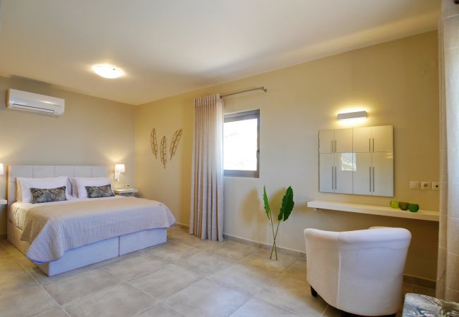 Villa in Spartia - Villa Roberta Villa in Spartia - Villa Roberta