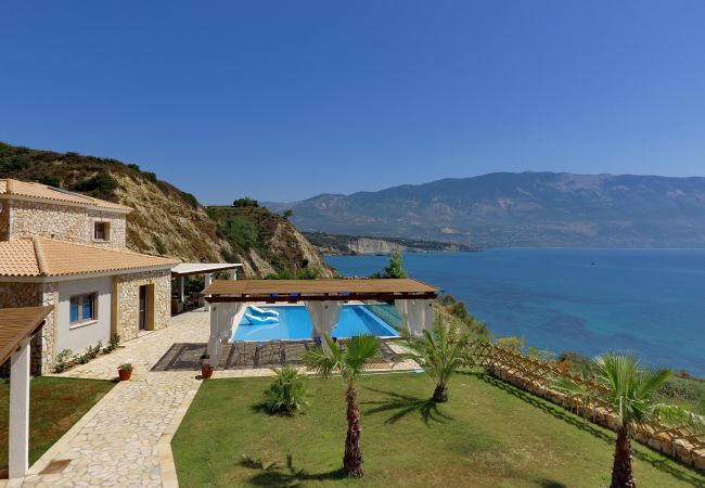 Villa in Spartia - Villa Roberta Villa in Spartia - Villa Roberta