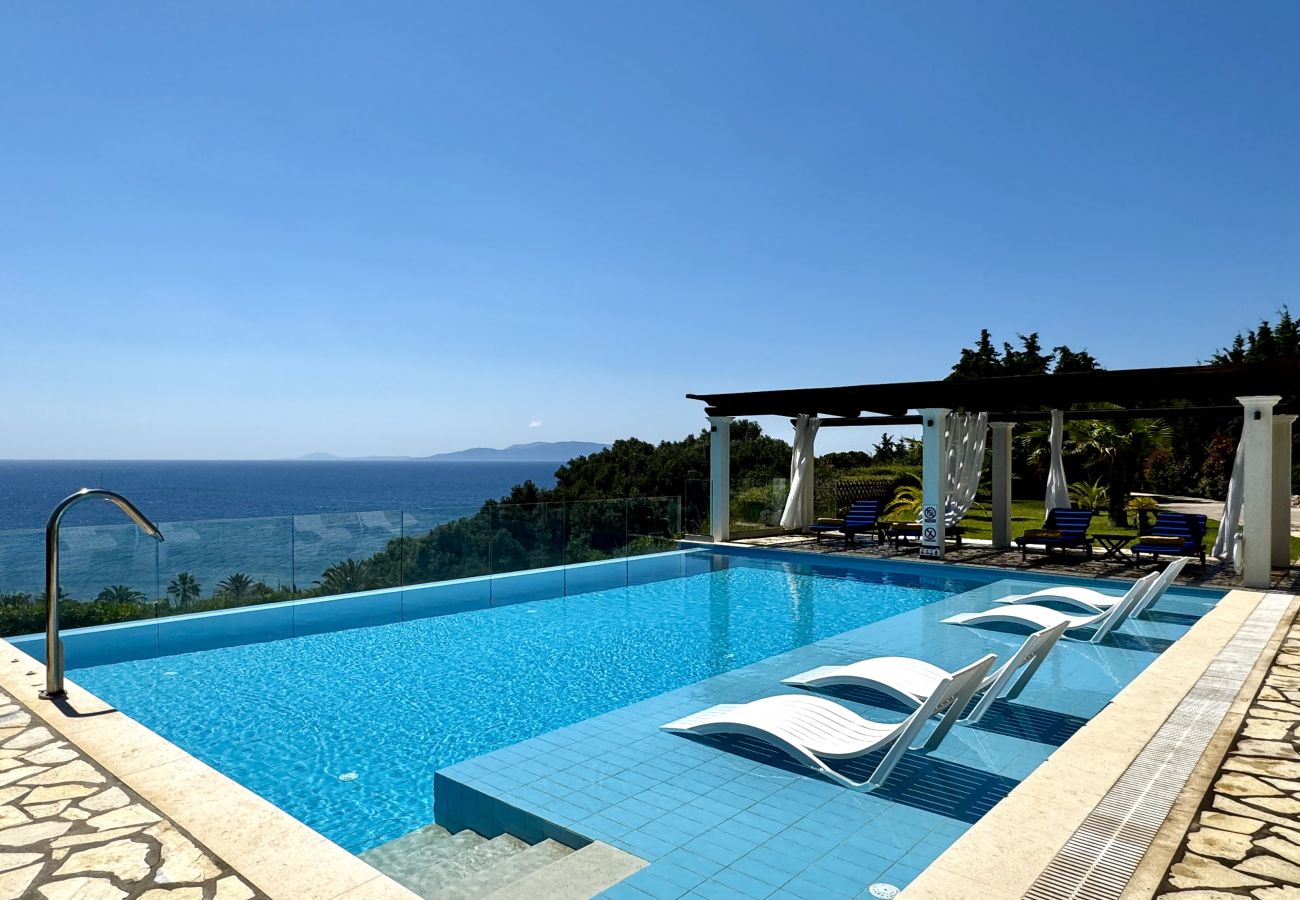 Villa in Spartia - Villa Roberta