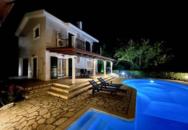 Villa in Spartia - Villa Hera Villa in Spartia - Villa Hera