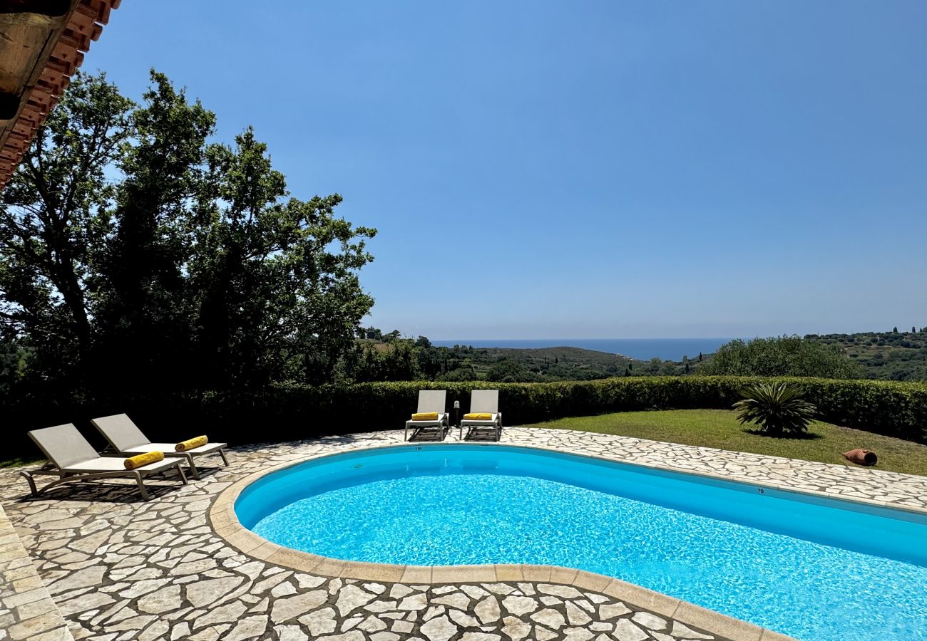 Villa in Spartia - Villa Hera