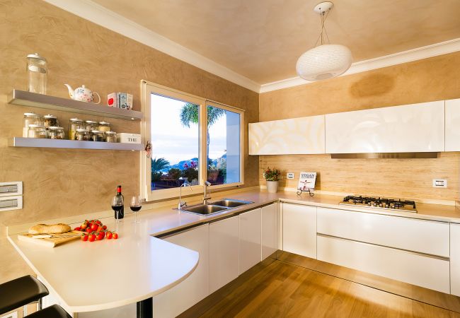 Villa in Letojanni - Villa Luce Villa in Letojanni - Villa Luce