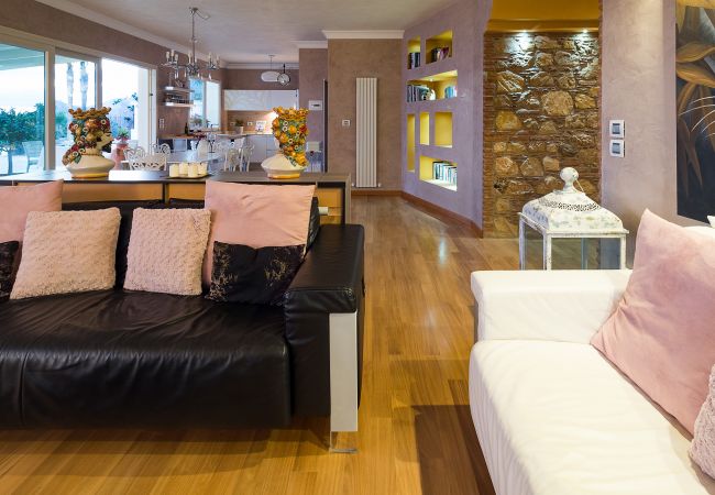 Villa in Letojanni - Villa Luce Villa in Letojanni - Villa Luce