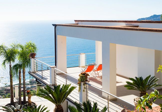 Villa in Letojanni - Villa Luce Villa in Letojanni - Villa Luce