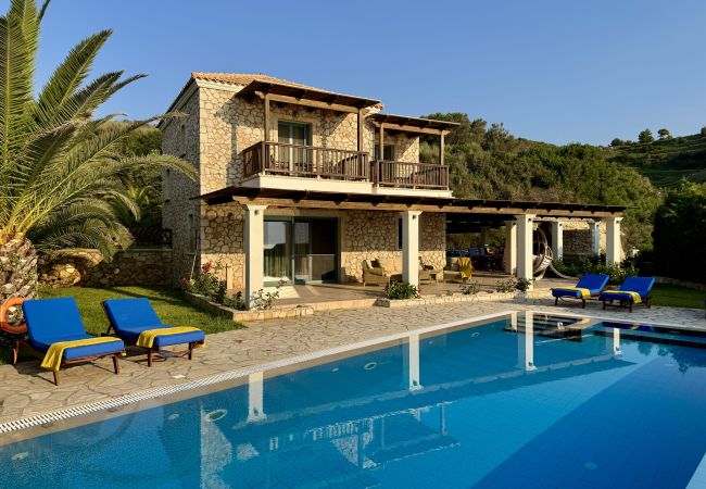 Villa in Spartia - Villa Penelope Villa in Spartia - Villa Penelope