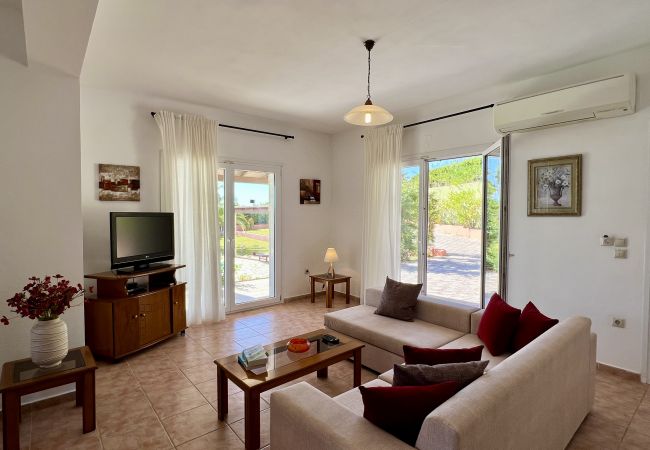 Villa in Spartia - Villa Apollon Villa in Spartia - Villa Apollon