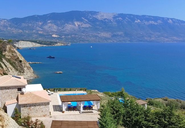 Villa in Spartia - Villa Kalypso Villa in Spartia - Villa Kalypso