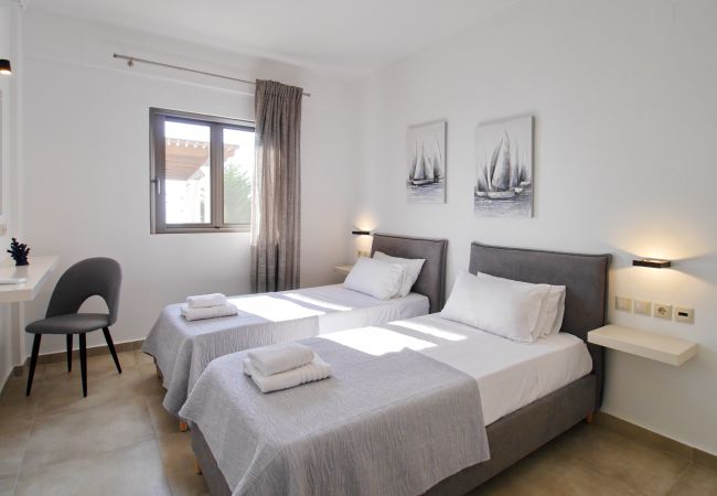 Villa in Spartia - Villa Kalypso Villa in Spartia - Villa Kalypso