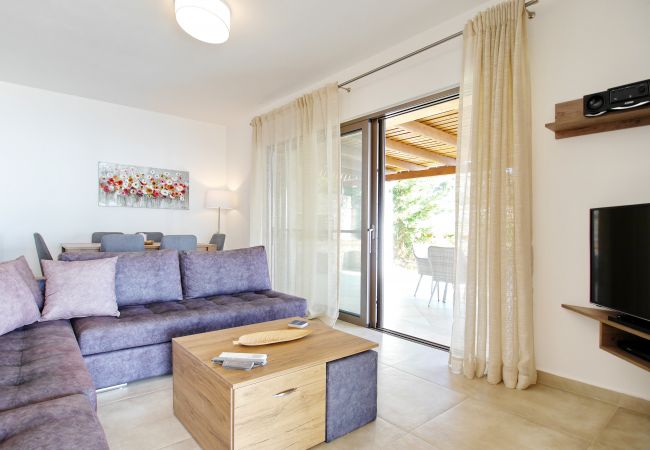 Villa in Spartia - Villa Kalypso Villa in Spartia - Villa Kalypso