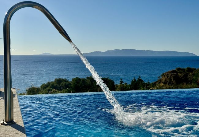 Villa in Spartia - Villa Kalypso Villa in Spartia - Villa Kalypso