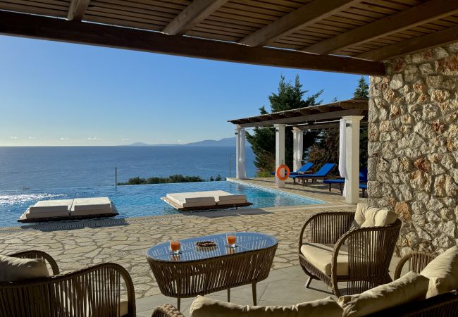 Villa in Spartia - Villa Kalypso Villa in Spartia - Villa Kalypso