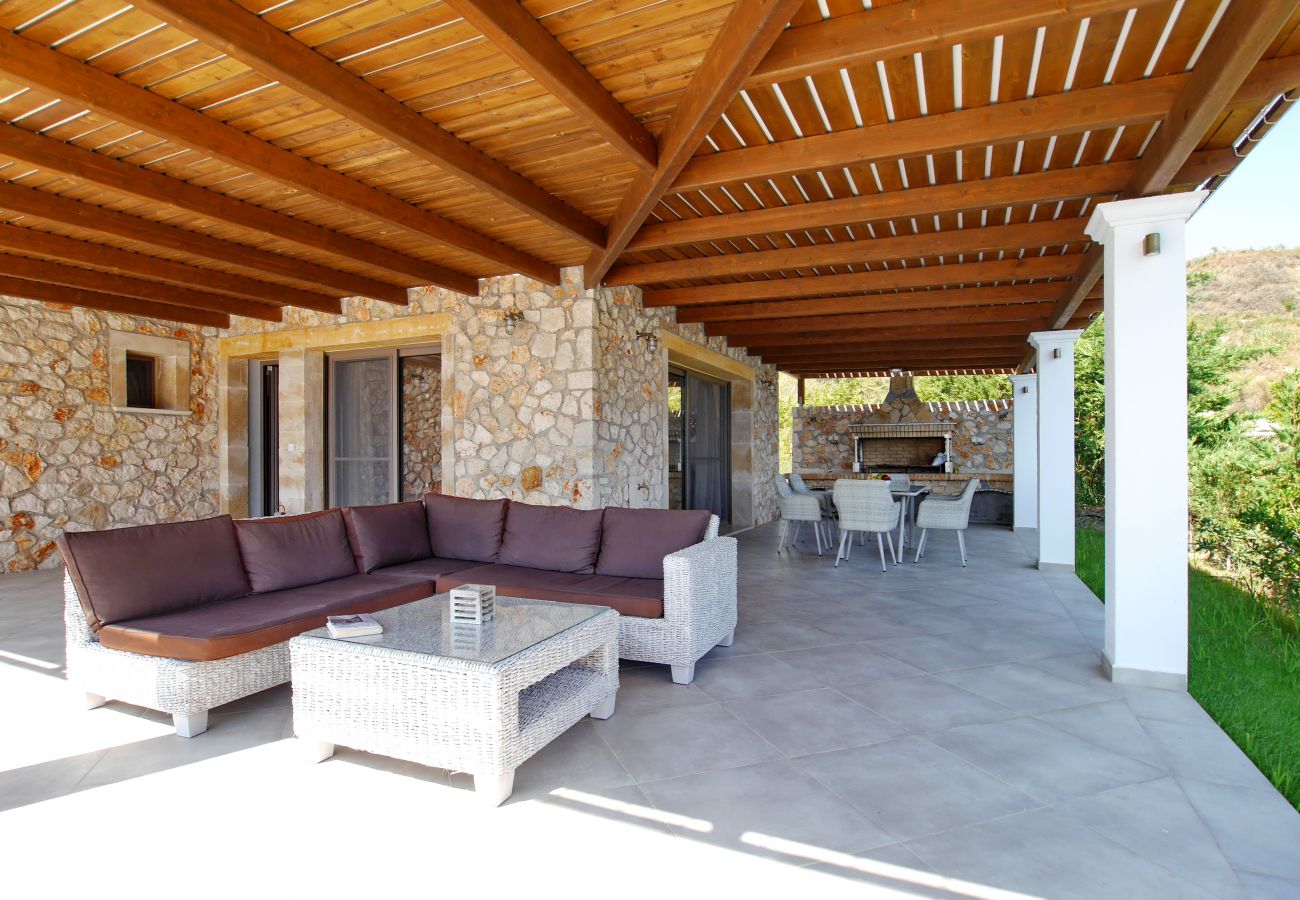 Terrace lounging at Villa Kalypso, Spartia