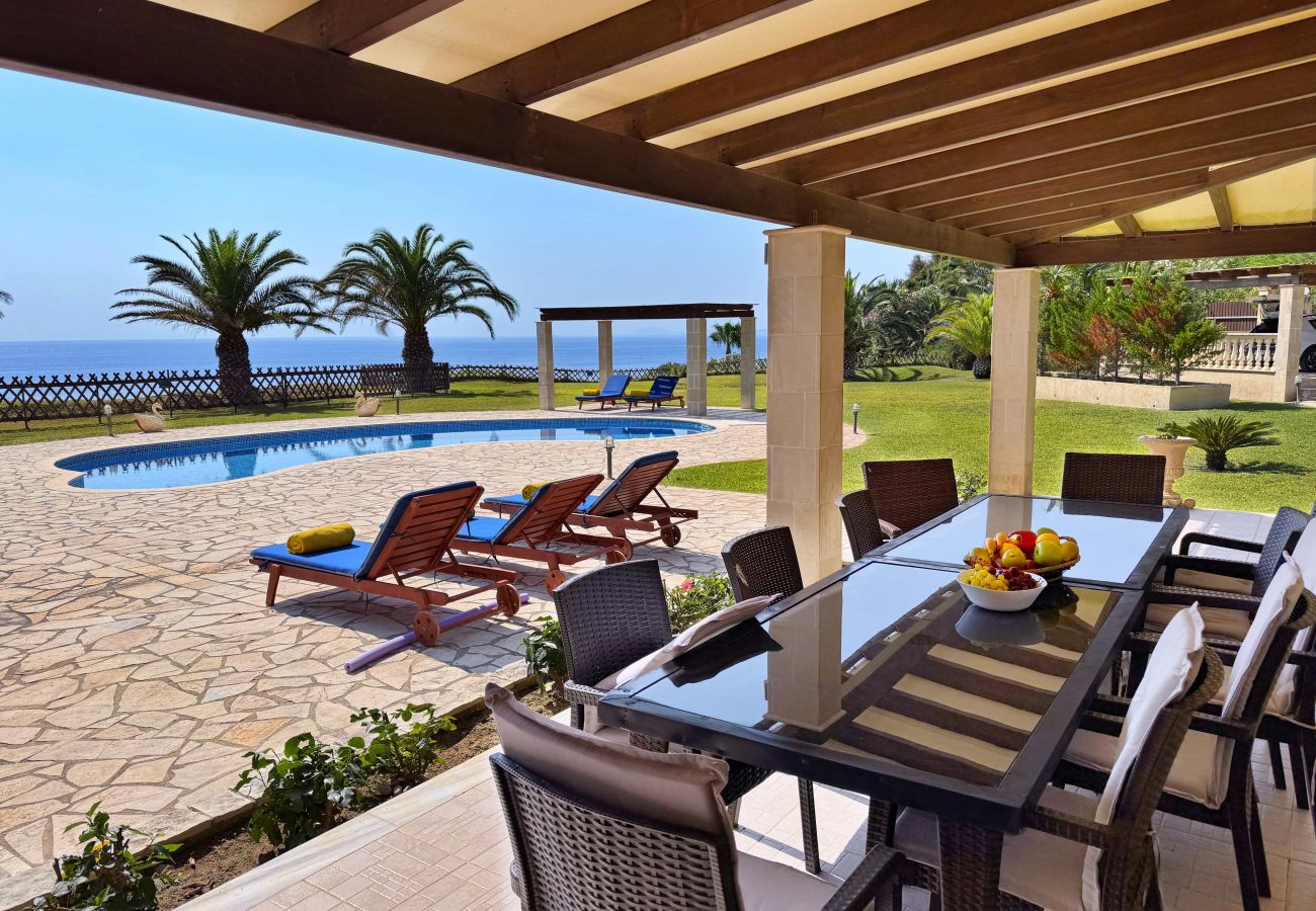 Villa in Spartia - Villa Alexandros