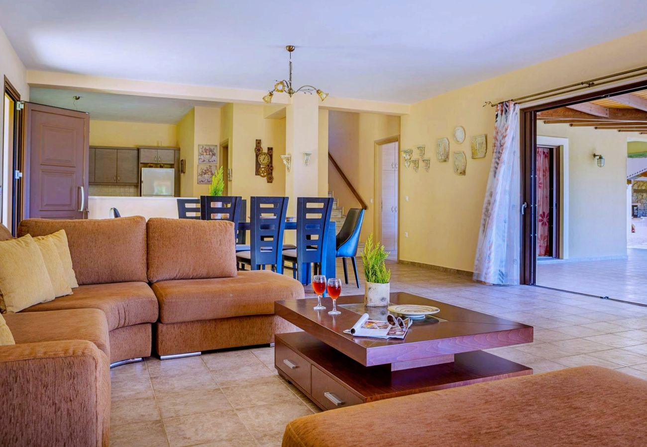 Villa in Spartia - Villa Alexandros