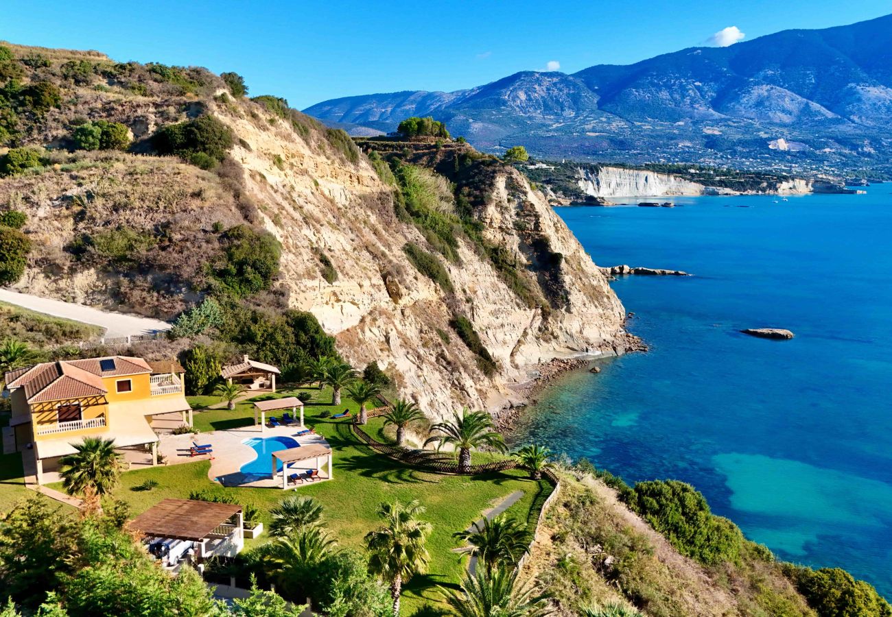 Villa in Spartia - Villa Alexandros