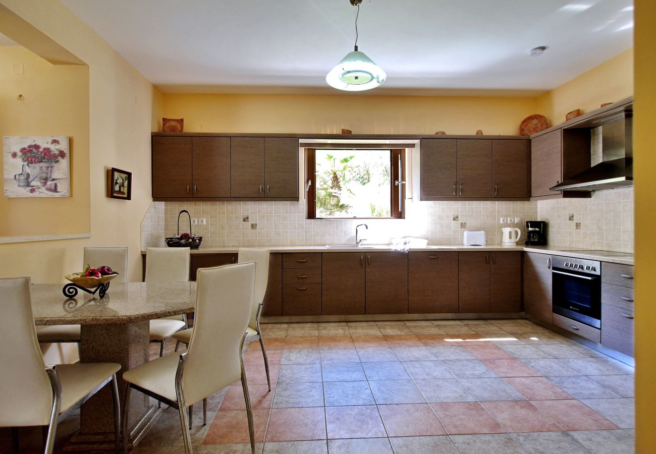 Villa in Spartia - Villa Alexandros