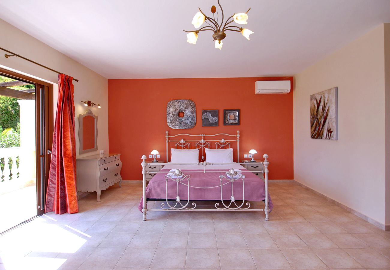 Villa in Spartia - Villa Alexandros