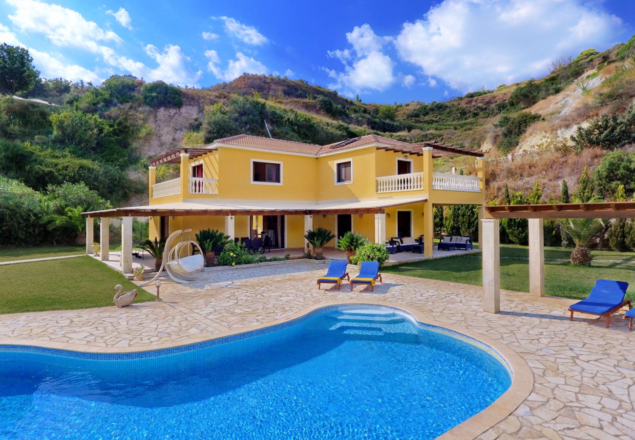 Villa in Spartia - Villa Alexandros