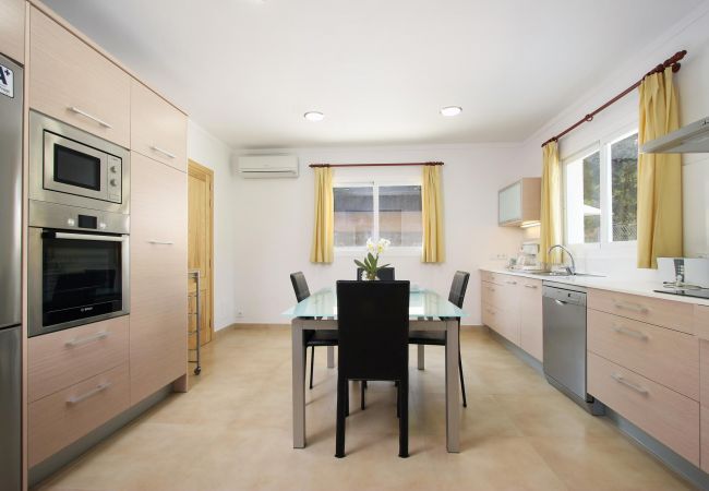 Villa in Cala San Vicente - Villa Medina Villa in Cala San Vicente - Villa Medina