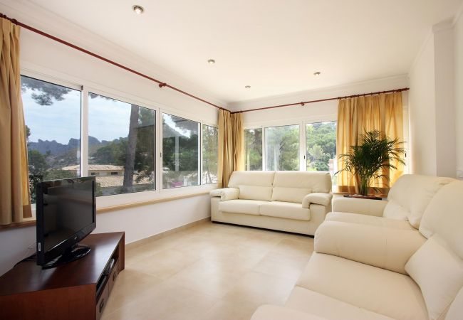 Villa in Cala San Vicente - Villa Medina Villa in Cala San Vicente - Villa Medina