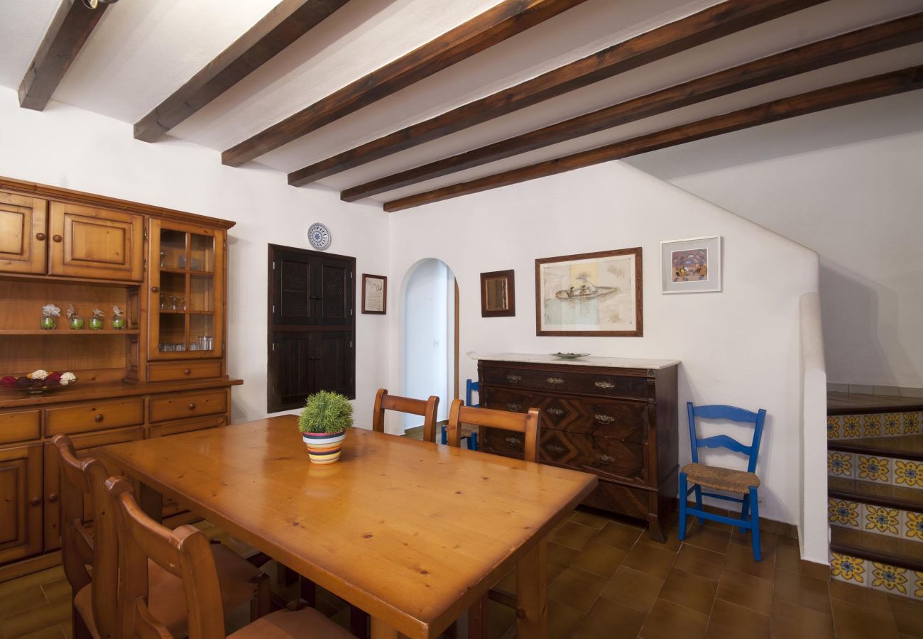 Villa Punxa, dining room