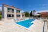 Villa in Sumartin - Villa Vjeka Villa in Sumartin - Villa Vjeka
