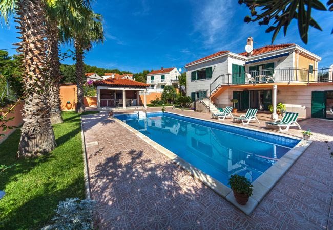 Villa in Sumartin - Villa Rasotica Villa in Sumartin - Villa Rasotica