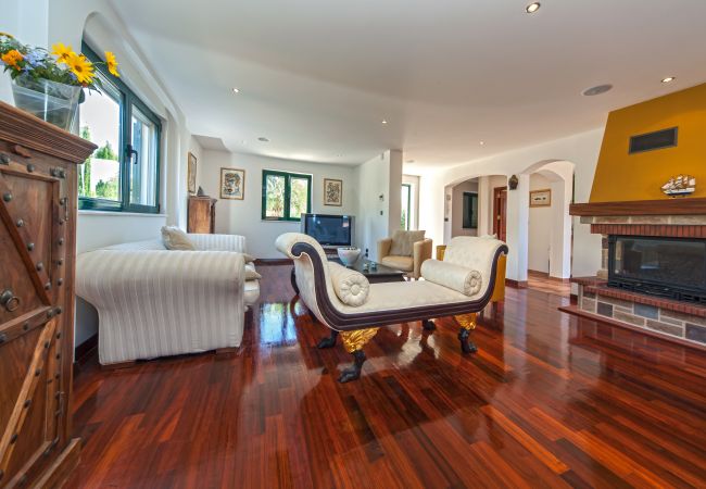 Villa in Sumartin - Villa Rasotica Villa in Sumartin - Villa Rasotica