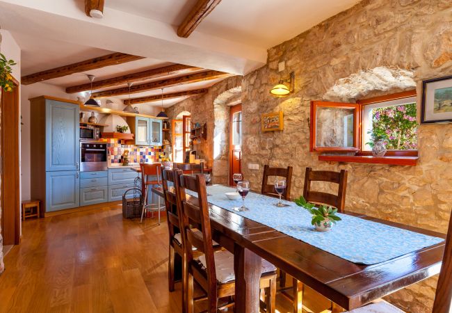 Villa in Milna - Villa Vicina Villa in Milna - Villa Vicina
