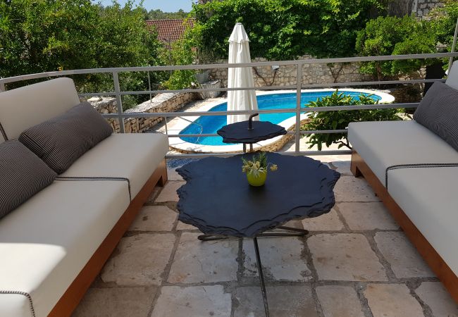 Villa in Milna - Villa Vicina Villa in Milna - Villa Vicina