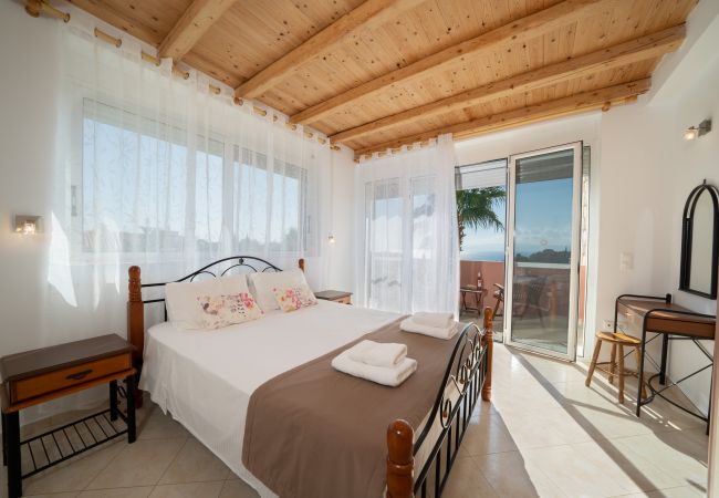 Villa in Skala - Villa Mounda Apollon Villa in Skala - Villa Mounda Apollon