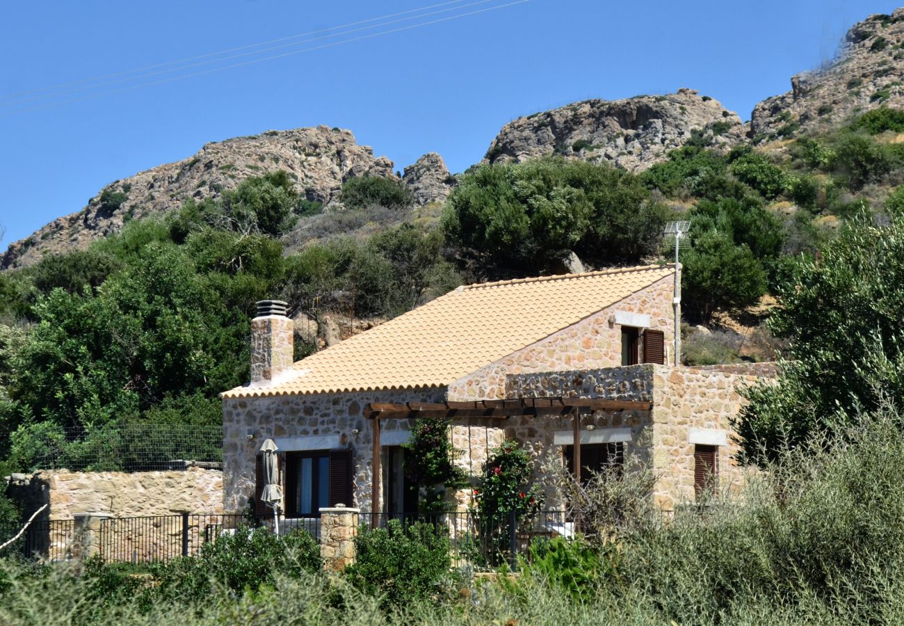 House in Agia Paraskevi - Roussas House