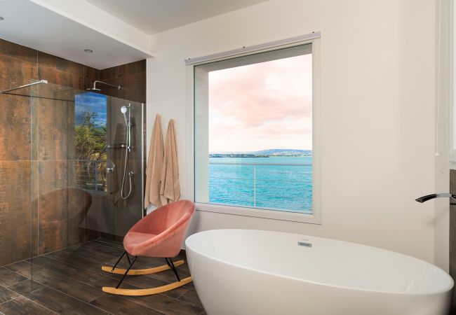 Villa in Syracuse - Villa Artemare Villa in Syracuse - Villa Artemare