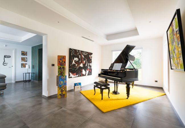 Villa in Syracuse - Villa Artemare Villa in Syracuse - Villa Artemare