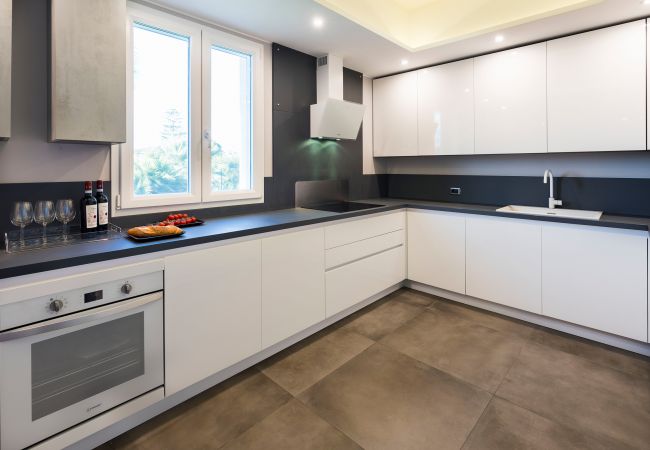 Villa in Syracuse - Villa Artemare Villa in Syracuse - Villa Artemare