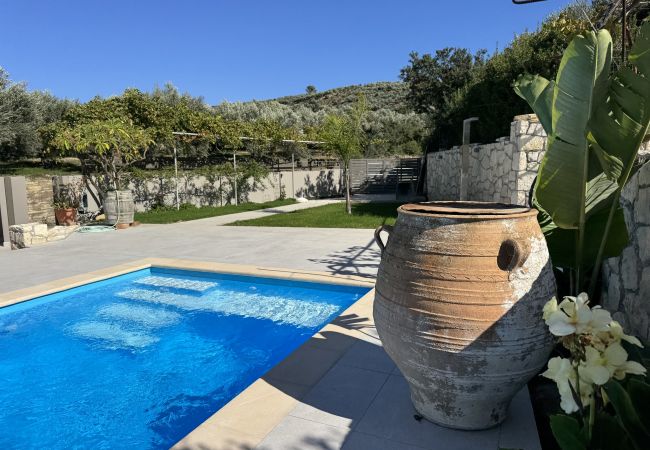 Villa in Kissamos - Villa Dioni