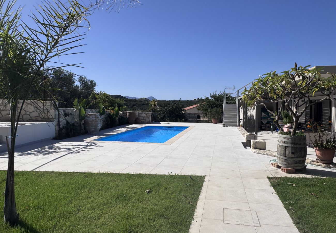 Villa in Kissamos - Villa Dioni